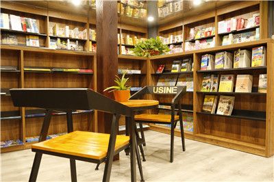 城市書屋－新華書店
